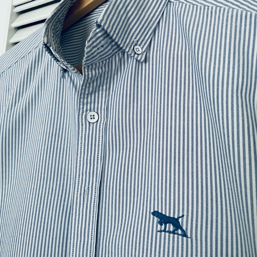 Rodd & Gunn Blue and White Casual Button Down Shirt